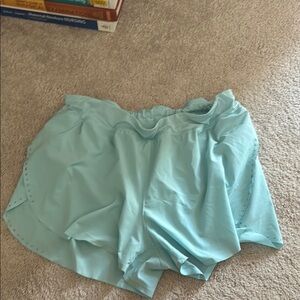 lululemon find your pace shorts